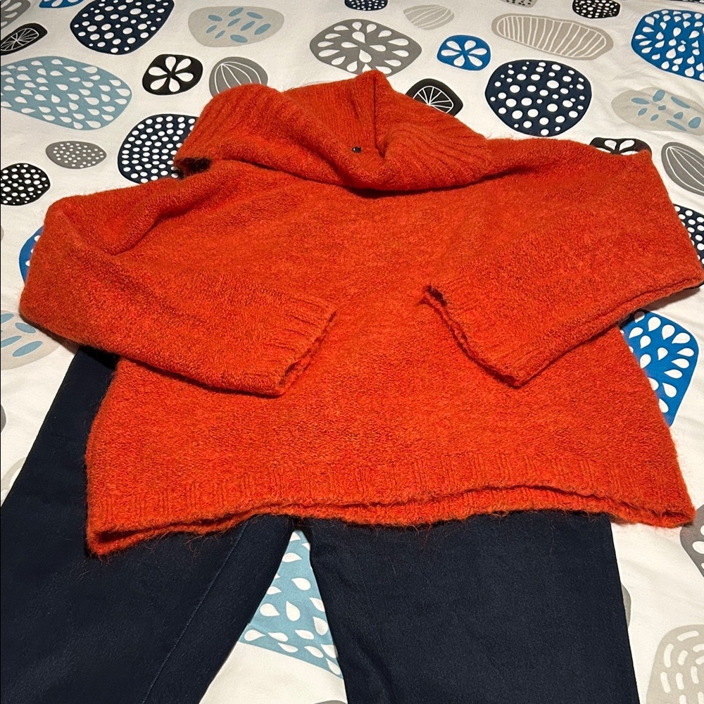 Sisley Vibrant Orange Knitwear